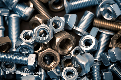 金属螺母螺丝产品 工业连接的关键金属制品